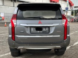 PAJERO DAKAR AT GREY 2016 TERAWAT DIJUAL CEPAT TERMURAH 5