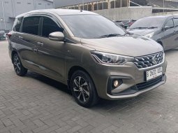 Suzuki Ertiga 1.5 GX Hybrid AT 2022 Abu-abu 2