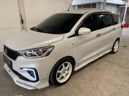 Suzuki Ertiga Sport Hybrid AT 2022 Putih 2