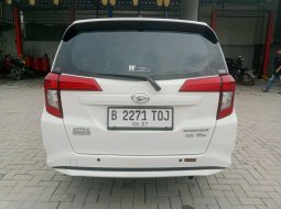 Daihatsu Sigra R AT 2017 Putih 4