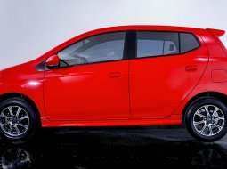 JUAL Daihatsu Ayla 1.2 R MT 2022 Merah 3