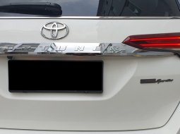 Toyota Fortuner TRD 2020 putih km 68ribuan diesel 21