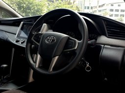 Toyota Kijang Innova G 2021 matic silver km 26 ribuan pajak panjang 19