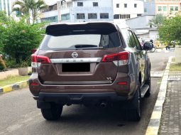 Nissan Terra 2.5L 4x2 VL AT 2018 coklat km 48 ribuan pajak panjang 7