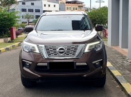 Nissan Terra 2.5L 4x2 VL AT 2018 coklat km 48 ribuan pajak panjang 3