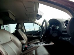 Nissan Terra 2.5L 4x2 VL AT 2018 coklat km 48 ribuan pajak panjang 19