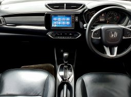 Honda BR-V Prestige CVT 2022 abu km 31 ribuan 9