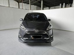 Toyota Sienta Q AT ( Matic ) 2016 Abu² Tua km low 98rban Siap Pakai