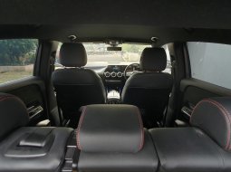 Mercedes-Benz GLA 200 AMG Line 2022 abu km 15 ribuan 17