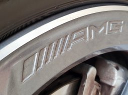 Mercedes-Benz GLA 200 AMG Line 2022 abu km 15 ribuan 18