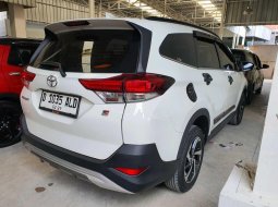 Toyota Rush GR A/T 2023 6