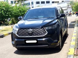 Toyota Kijang Innova Zenix Hybrid 2023 g hybrid hitam km 14 ribuan