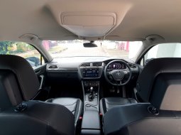 Volkswagen Tiguan 1.4L TSI 2020 abu km 50 ribuan 17