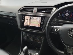 Volkswagen Tiguan 1.4L TSI 2020 abu km 50 ribuan 11