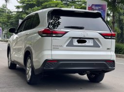 INNOVA ZENIX 2.0 V AT PUTIH 2023 SUPER NYAMAN TERMURAH 4
