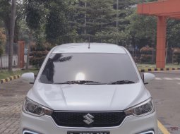 Suzuki Ertiga Sport Hybrid AT 2022 Putih 2