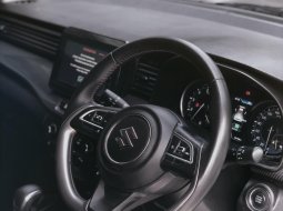Suzuki Ertiga Sport Hybrid AT 2022 Putih 6