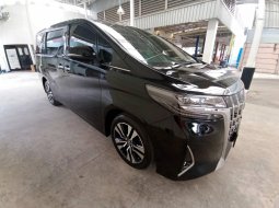 Toyota Alphard 2.5 G A/T 2019