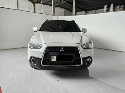 Mitsubishi Outlander PX AT ( Matic ) 2012 Putih Jual Kondisi Apa adanya saja