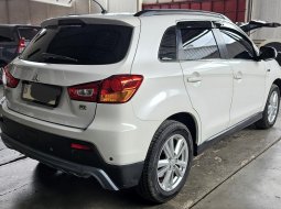 Mitsubishi Outlander PX A/T ( Matic ) 2012 Putih Good Condition 6