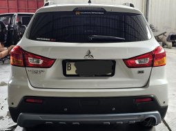 Mitsubishi Outlander PX A/T ( Matic ) 2012 Putih Good Condition 5