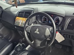 Mitsubishi Outlander PX A/T ( Matic ) 2012 Putih Good Condition 10