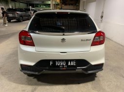 Suzuki Baleno Hatchback AT 2019 - Dp 20 juta 4