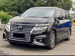 Nissan Elgrand Highway Star 2014 Hitam 5