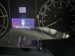 Toyota Innova G 2.4 diesel AT ( Matic ) 2019 Hitam plat genap bekasi 7