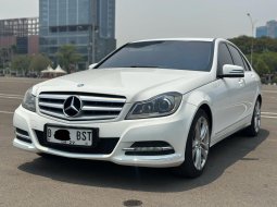 MERCY C200 CGI AT PUTIH 2014 SIAP PAKAI TERMURAH