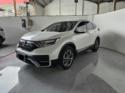 Low km 22rban Honda CRV Prestige Sensing Turbo AT ( Matic ) 2022 Putih Mulus Siap Pakai 3