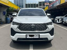 Toyota Kijang Innova Zenix Hybrid 2023 MPV 2