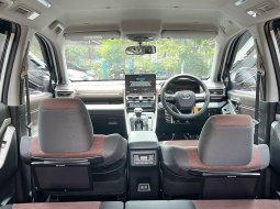 Toyota Kijang Innova Zenix Hybrid 2023 MPV 8