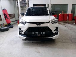 Toyota Raize 1.0T GR Sport AT 2021