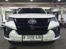 Toyota Fortuner VRZ TRD Sportivo Automatic 2018 super gress 11