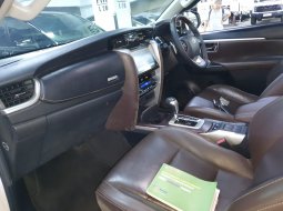 Toyota Fortuner VRZ TRD Sportivo Automatic 2018 super gress 16