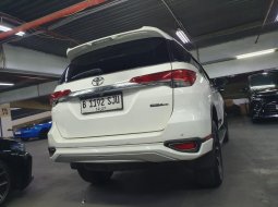 Toyota Fortuner VRZ TRD Sportivo Automatic 2018 super gress 6