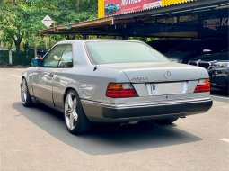 Mercedes-Benz 300CE C124 3.0 Automatic 1989 Silver 4