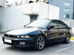 2001 Mitsubishi Gallant Hiu 2.5 A/T Hitam Metalik An Pribadi Plat B DKI GANJIL Pajak On MARET 2025 . 4