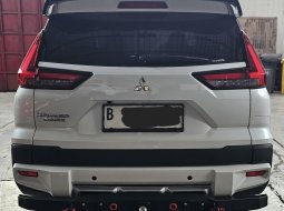 Mitsubishi Xpander Cross Premium A/T ( Matic ) 2023 Putih Mulus Gress Siap Pakai 5