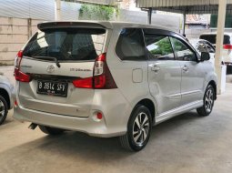 Toyota Avanza 1.5 Veloz AT 2015 4