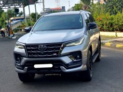 Toyota Fortuner New  4x2 2.8 A/T DSL GR Sport 2022 silver diesel 1