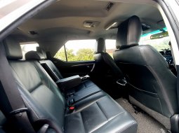 Toyota Fortuner New  4x2 2.8 A/T DSL GR Sport 2022 silver diesel 18