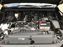 2024 Toyota Innova Zenix 2.0 V AT Garansi ATPM Km 5 rb Gress seperti baru Siap Pakai Otr KREDIT 6