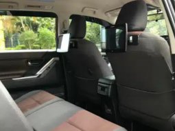 2024 Toyota Innova Zenix 2.0 V AT Garansi ATPM Km 5 rb Gress seperti baru Siap Pakai Otr KREDIT 9