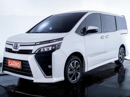 Toyota Voxy 2.0 A/T 2018 - Beli Mobil Bekas Murah