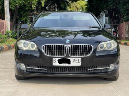 BMW 520D DIESEL AT HITAM 2013 TERJAMIN DIJUAL CEPAT TERMURAH