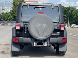 JEEP WRANGLER  3.8L AT HITAM 2011 TERJANGKAU DIJUAL CEPAT 5