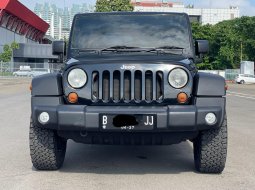 JEEP WRANGLER  3.8L AT HITAM 2011 TERJANGKAU DIJUAL CEPAT 1