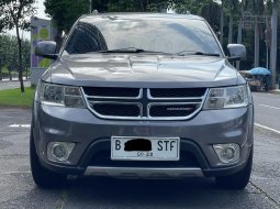 DODGE JOURNEY SXT PLATINUM AT GREY 2013 DIJUAL CEPAT TERMURAH